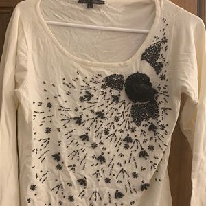 Black and white long sleeve TShirt